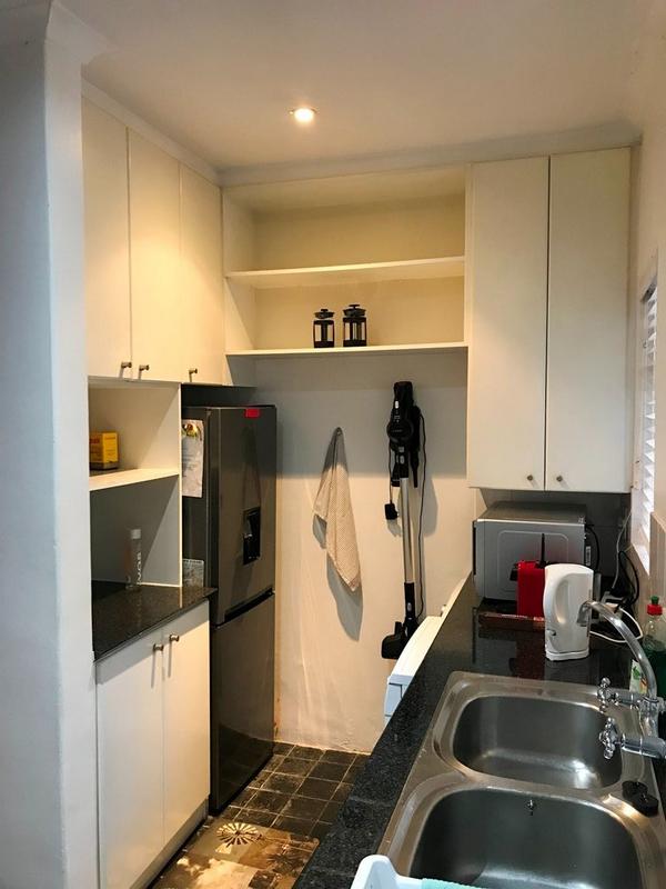 To Let 1 Bedroom Property for Rent in Tamboerskloof Western Cape
